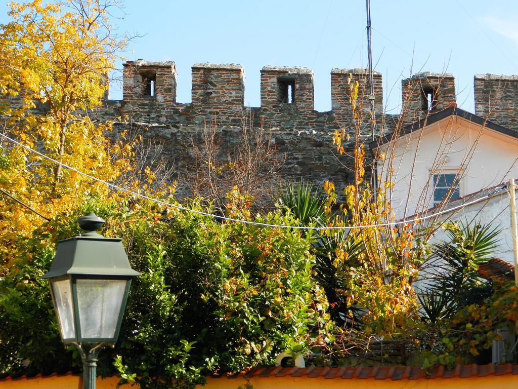Little Big House Appartement Thessaloniki Kamer foto