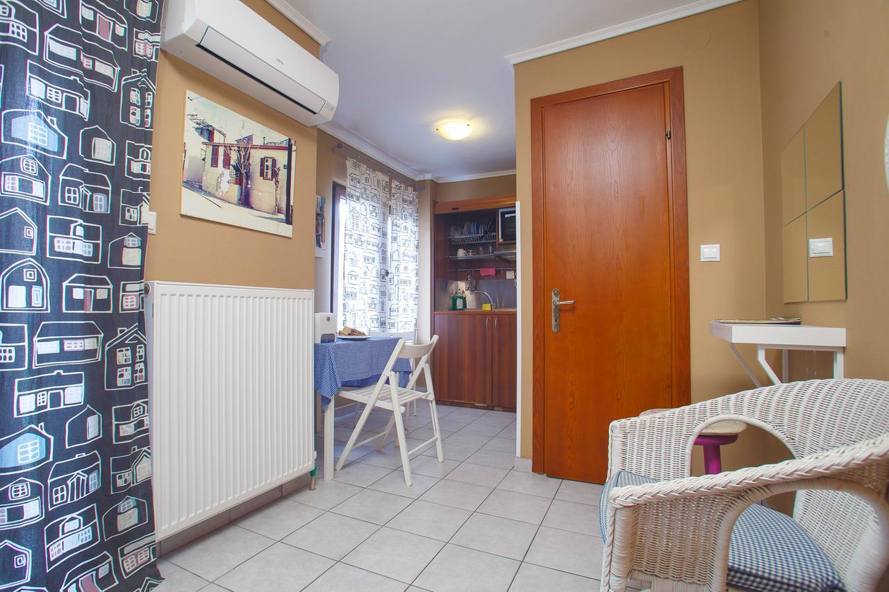 Little Big House Appartement Thessaloniki Buitenkant foto